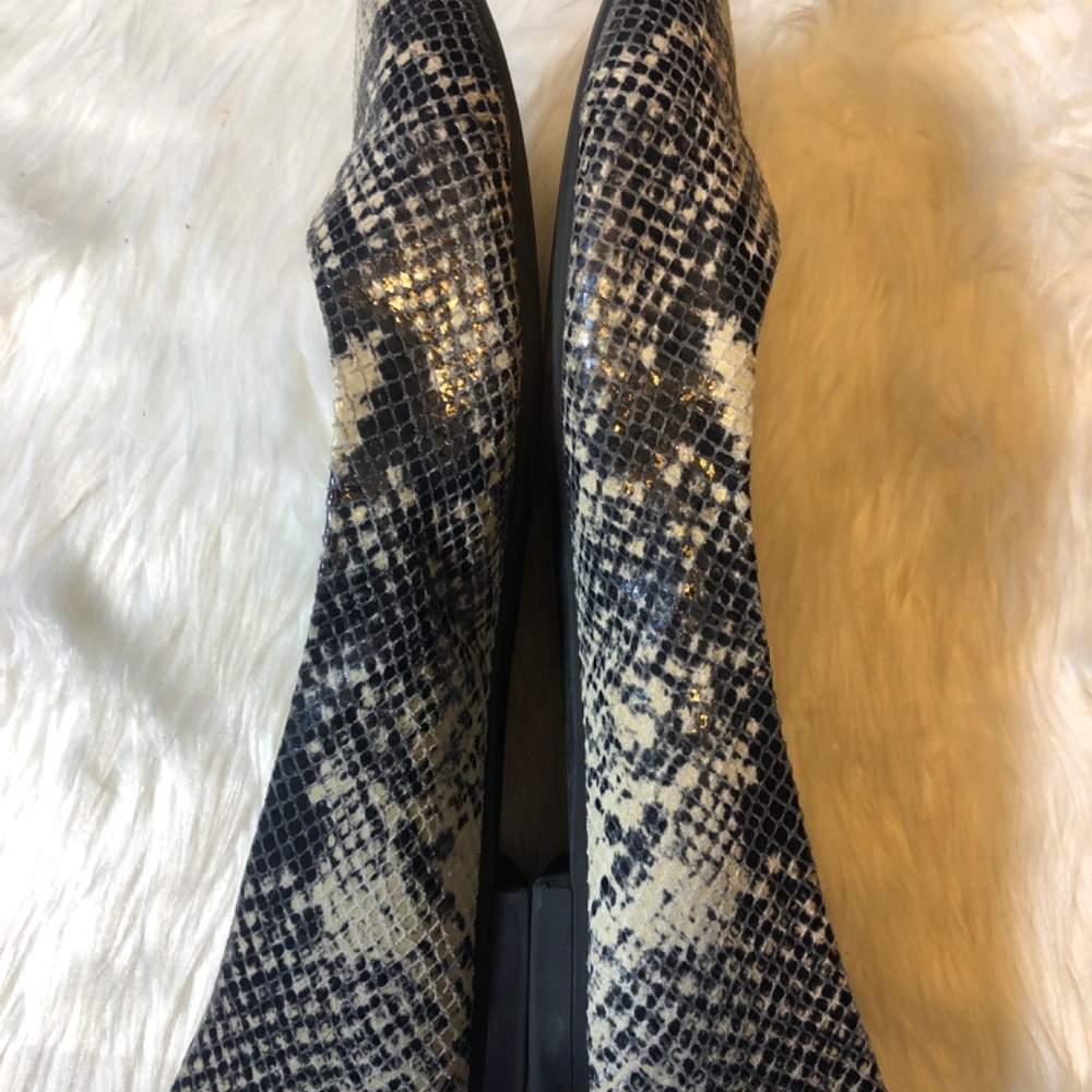 Vionic Caballo Pointed Toe Flats, Slip On Orthoti… - image 5